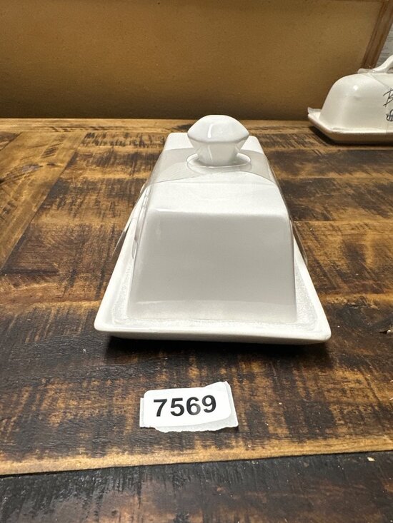 Butter dish white nwt dairy kitchen - Picture 2 of 3
